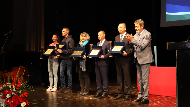 ��PA�콢��(�й���)���š�����ͭ��䲨���С�����Т˳����